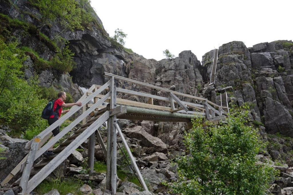 Skjerping Gardshus, Villa Lonevåg Eksteriør billede